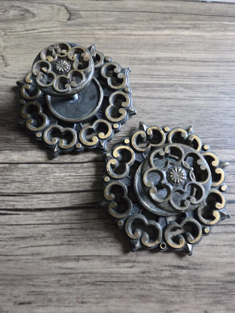 VTG Pair of Brass Finish Cabinet Knobs and Backplates
